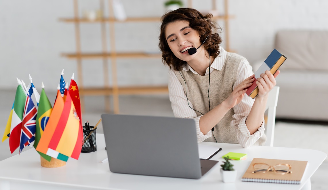 what-is-a-polyglot-translator